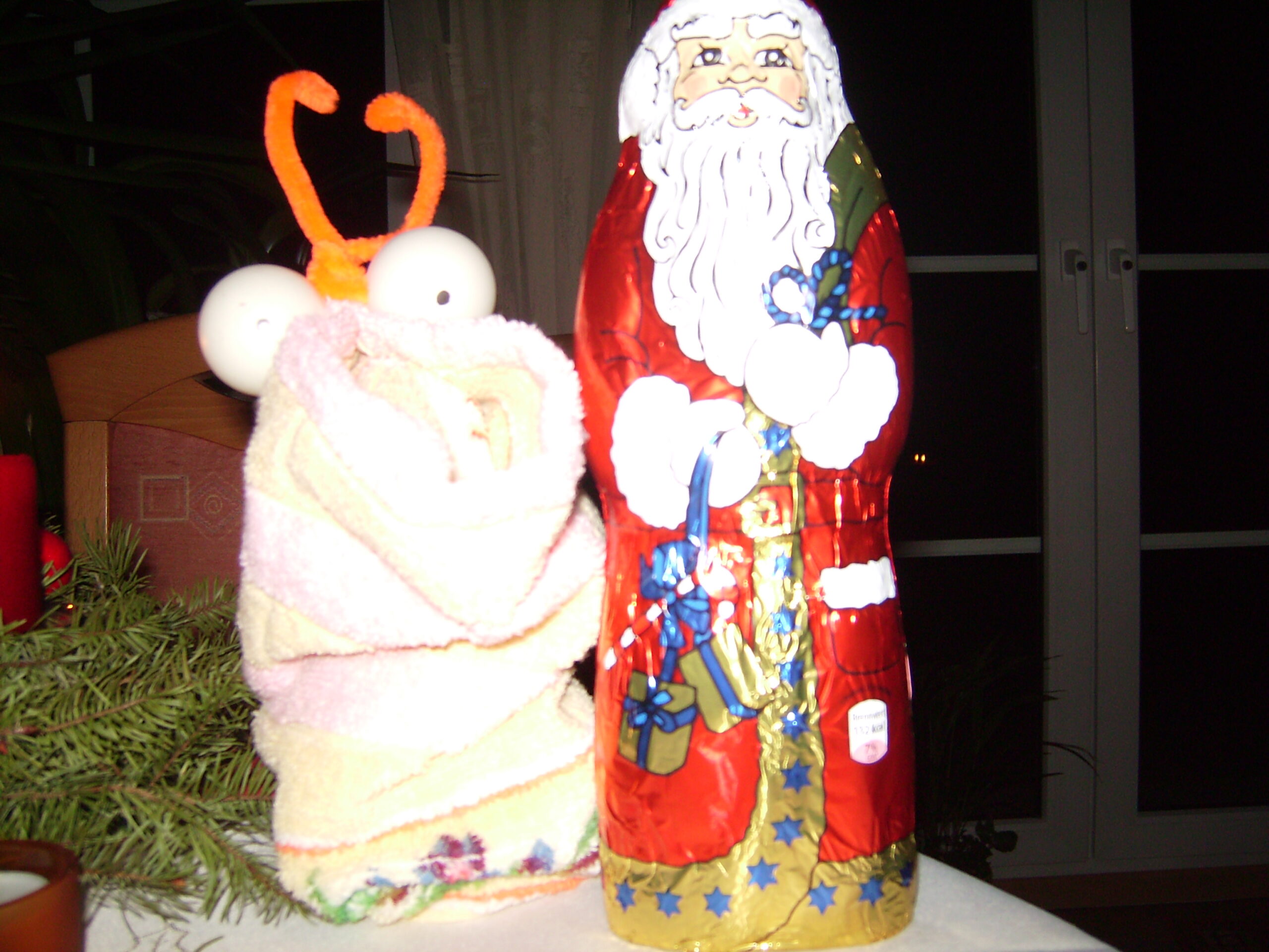Weihnachtsfeier der Kinder / Jugendlichen – Heimlichkeiten überall
