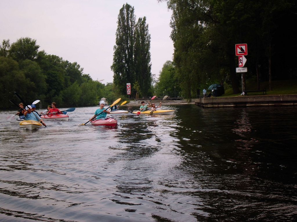 Lichterfahrt 2015 – nächtlicher Paddelspaß für Groß und Klein