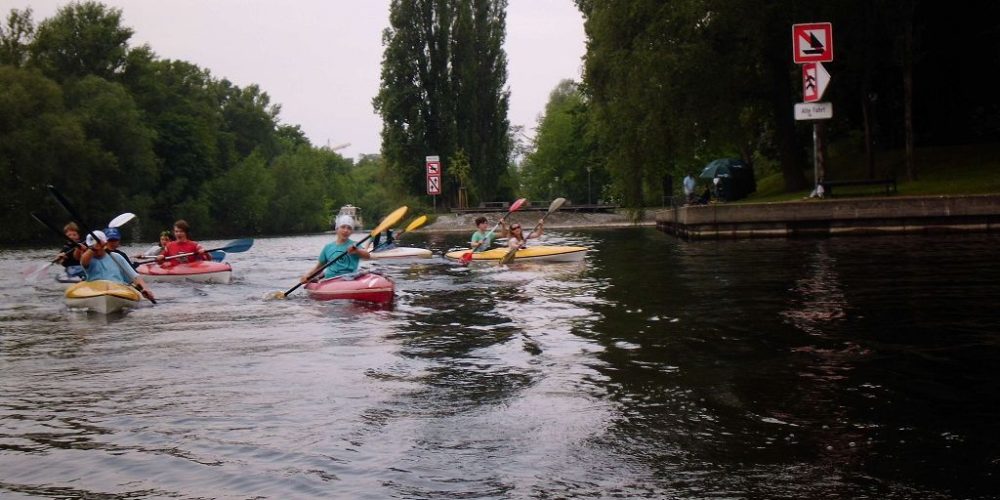 Lichterfahrt 2015 – nächtlicher Paddelspaß für Groß und Klein