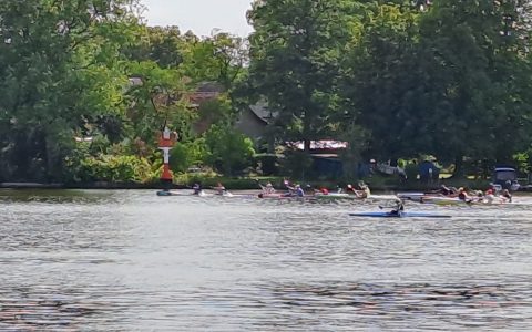 Berliner Halb- und Drittelmarathon – Erkneraner Kanuten mit 4 Pokalsiegern in der u13 / u18 und neuen Bestzeiten/Vereinsrekorden