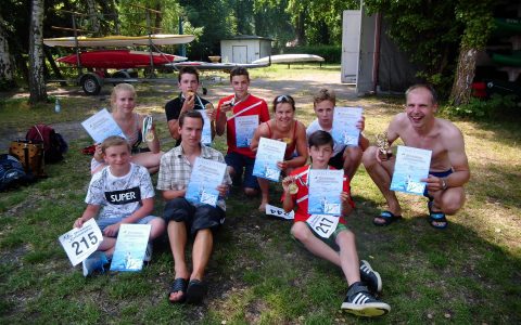 Stark gepaddelt – Erkneraner Kanuten feiern viele Podestplätze beim Potsdam Marathon
